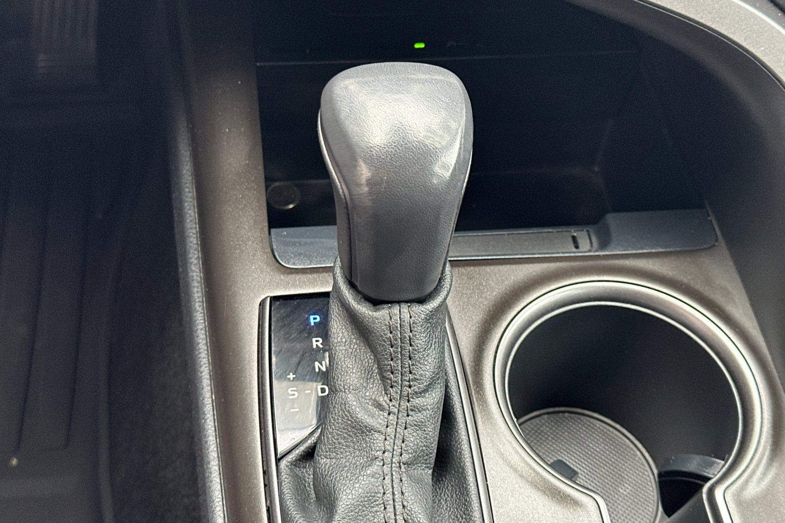 Used 2021 Toyota Camry XSE FWD image 22