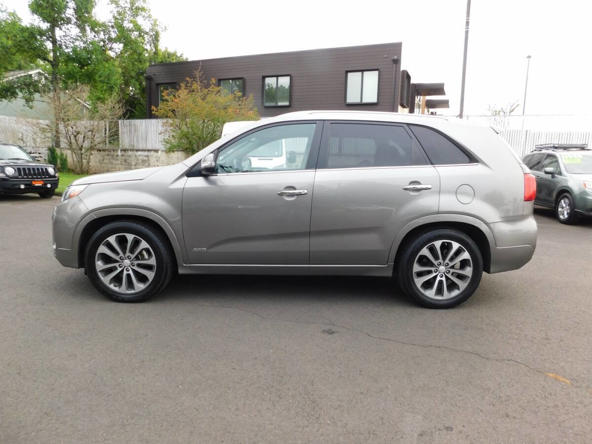 Used 2014 Kia Sorento SX w/ 3rd Row Package image 25
