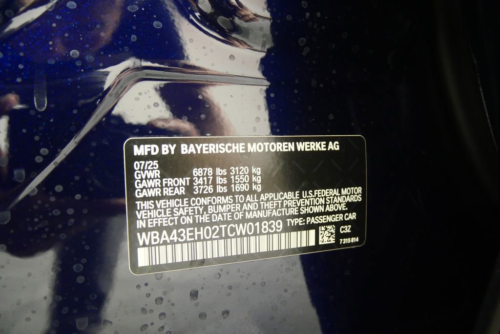 Used 2026 BMW 750e xDrive w/ Executive Package image 26