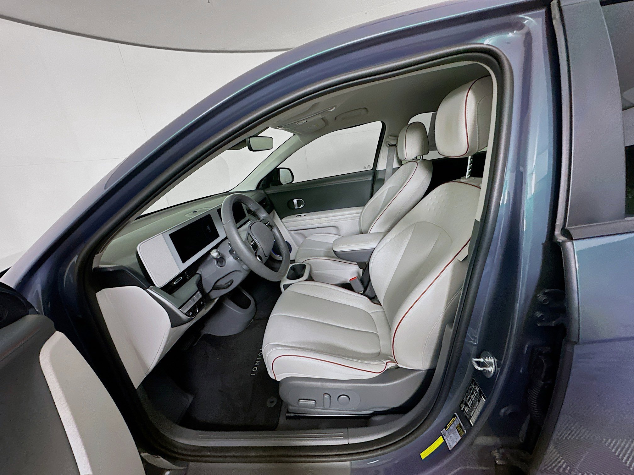 Used 2023 Hyundai Ioniq 5 SEL w/ Cargo Package RWD image 13