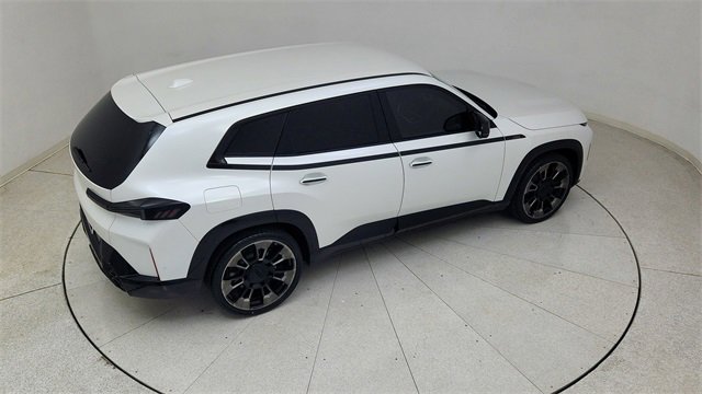 Used 2023 BMW XM image 82