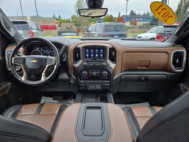 Used 2021 Chevrolet Silverado 3500 High Country w/ Z71 Off-Road Package AWD/4WD image 3