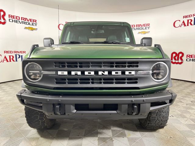 Used 2022 Ford Bronco Black Diamond image 2