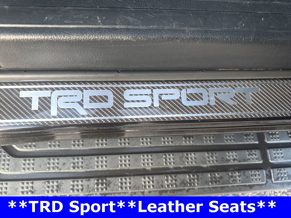 Used 2020 Toyota Sequoia SR5 image 23