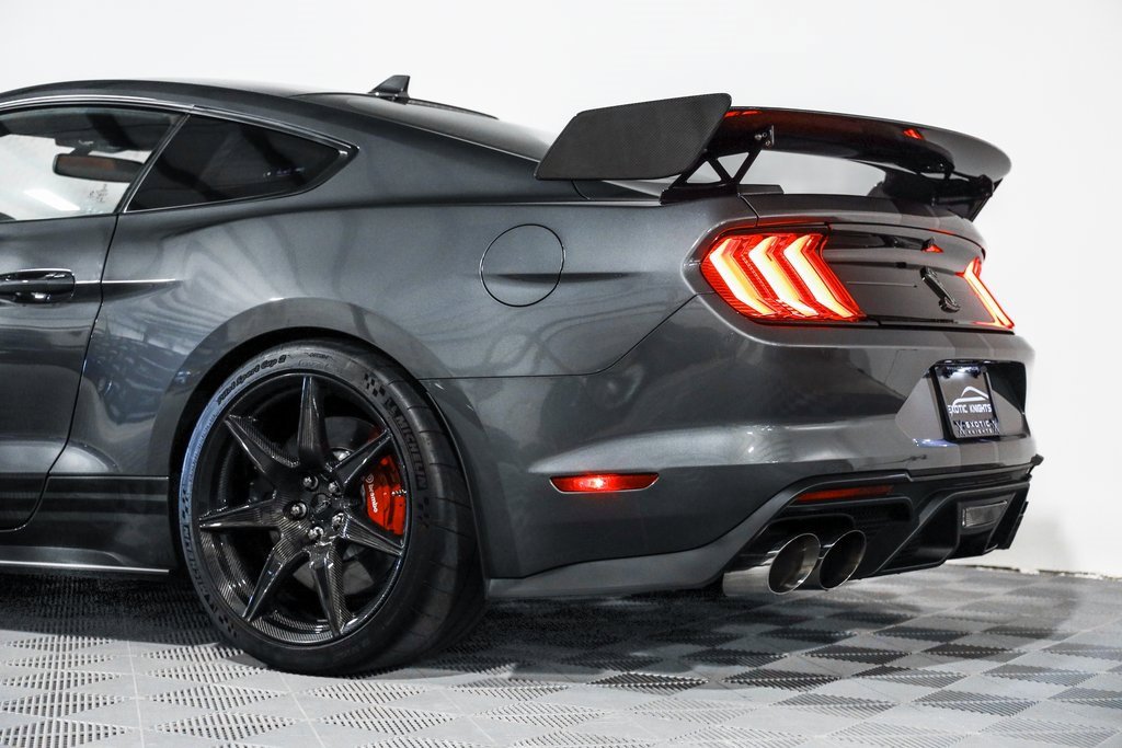 Used 2022 Ford Mustang Shelby GT500 w/ Carbon Fiber Track Pack image 22