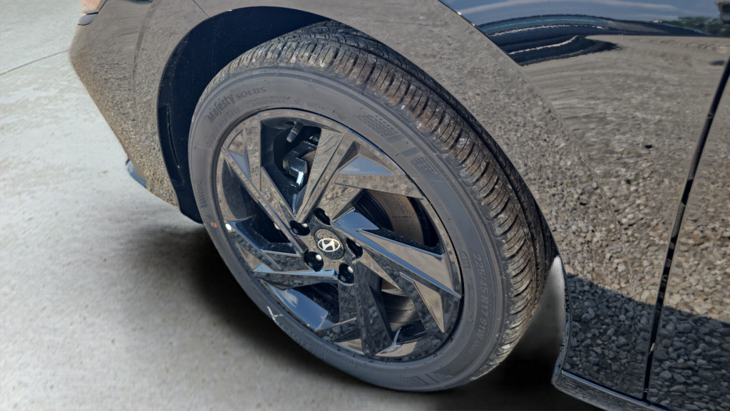 New 2026 Hyundai Elantra Sport FWD image 29