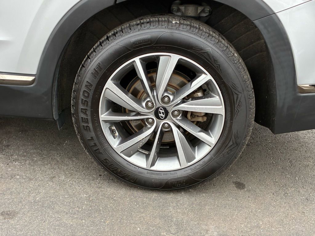 Used 2020 Hyundai Santa Fe Limited w/ Cargo Package image 52