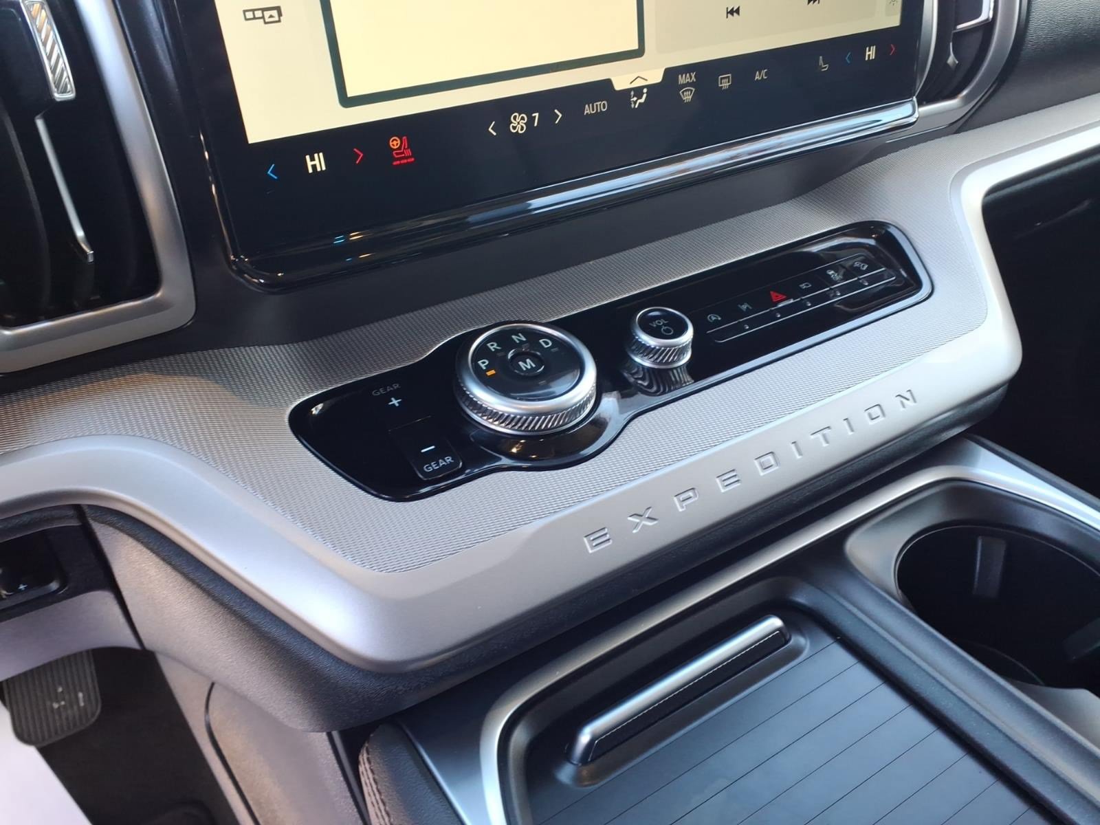 Certified 2025 Ford Expedition Max Active AWD/4WD image 12