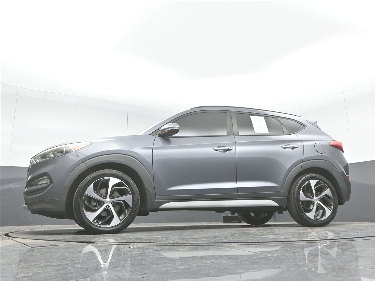 Used 2017 Hyundai Tucson Limited w/ Limited Ultimate Package 03 image 36