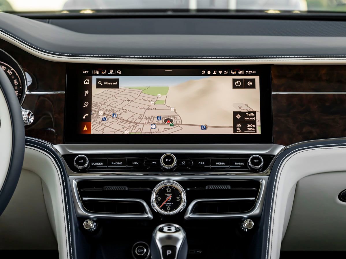Used 2026 Bentley Flying Spur Plug-In Hybrid AWD/4WD image 22