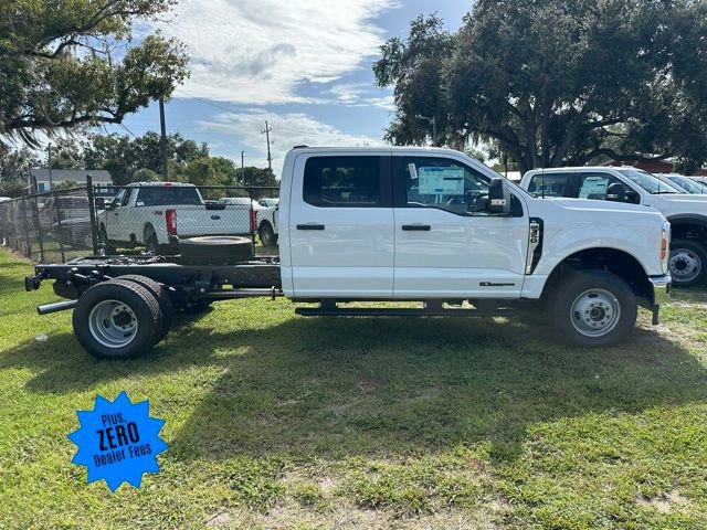 New 2026 Ford F350 XL image 2