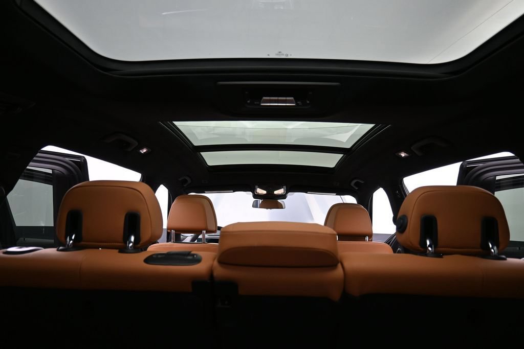 Used 2024 BMW X7 xDrive40i AWD/4WD image 19