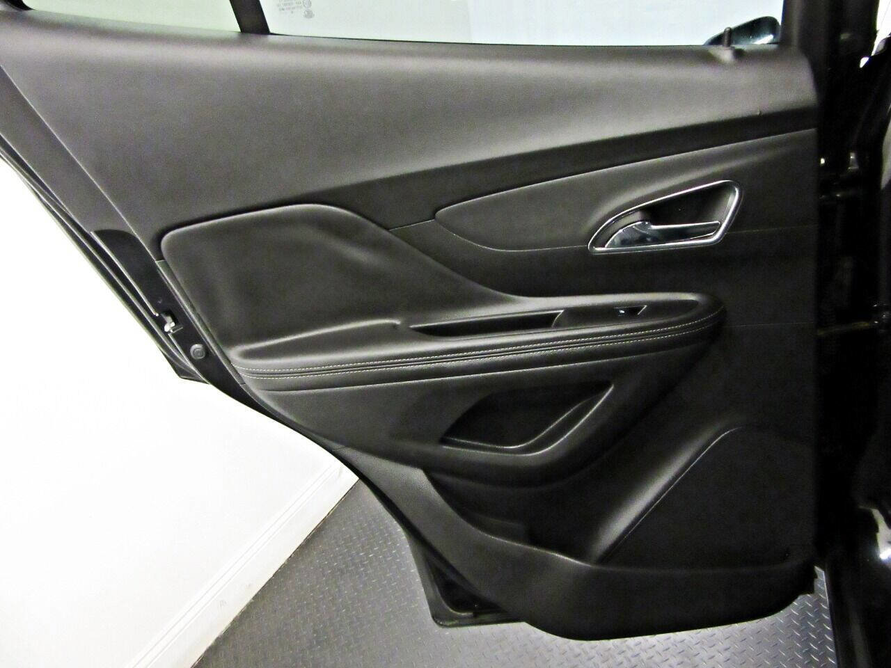 Used 2014 Buick Encore Leather AWD/4WD image 9