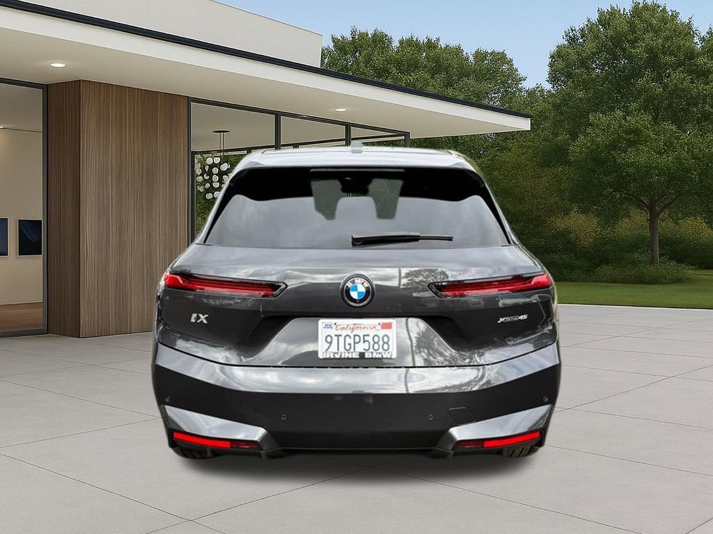 Used 2026 BMW iX xDrive45 w/ Climate Comfort Package image 11