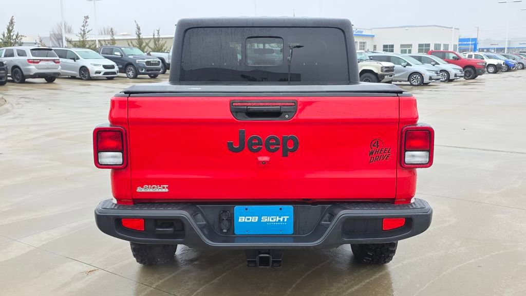 Used 2021 Jeep Gladiator Willys image 4