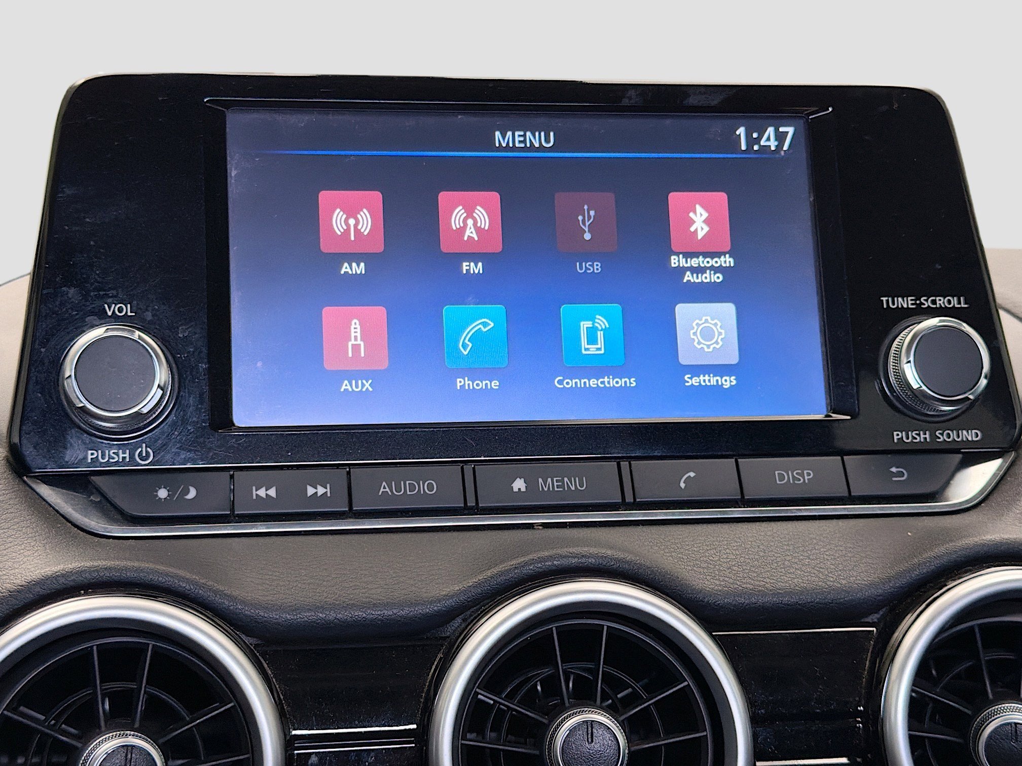 Used 2025 Nissan Sentra S image 9