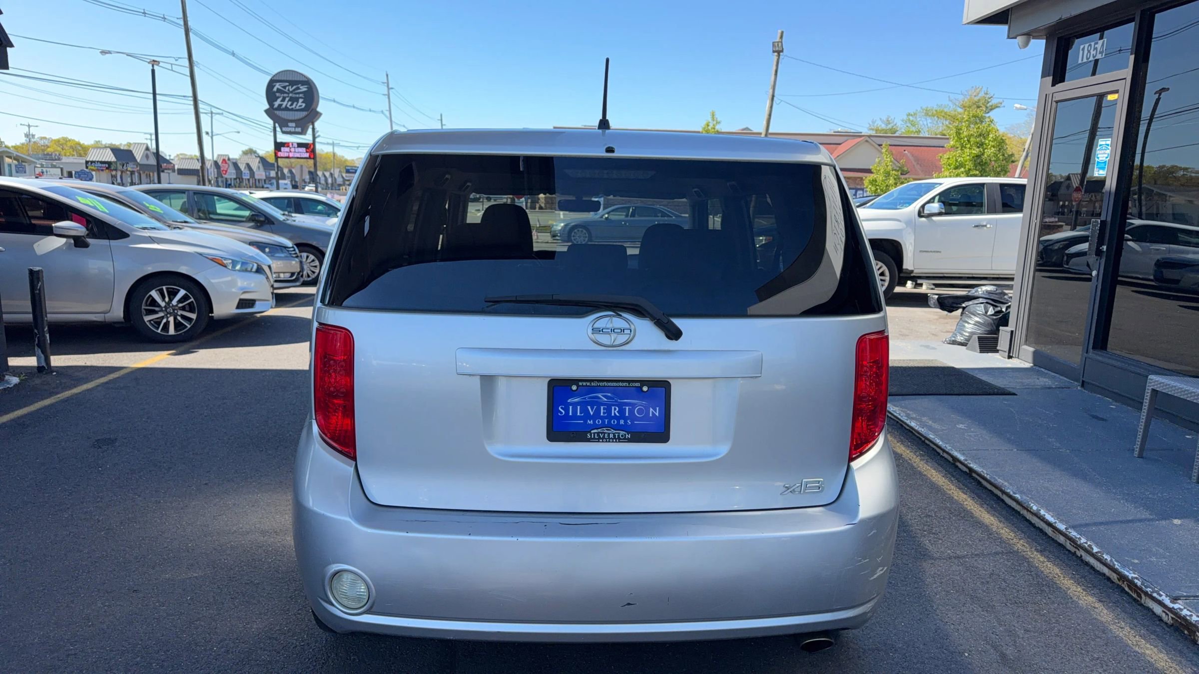 Used 2009 Scion xB FWD image 5