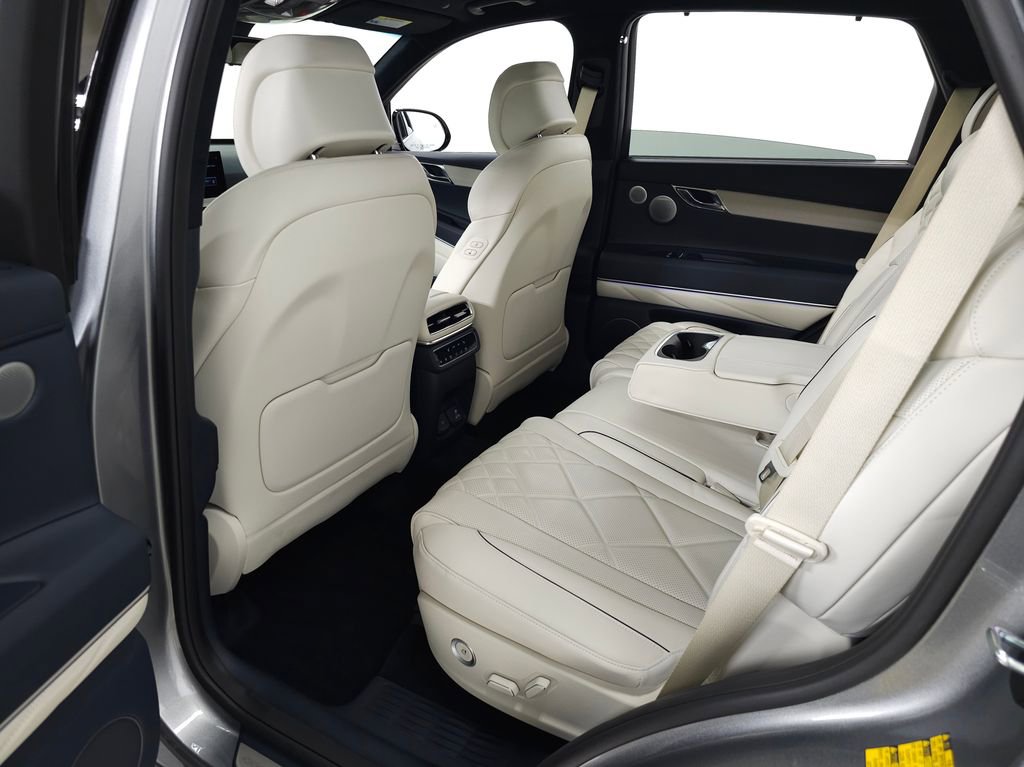 Used 2025 Genesis GV80 3.5T Prestige AWD/4WD image 41