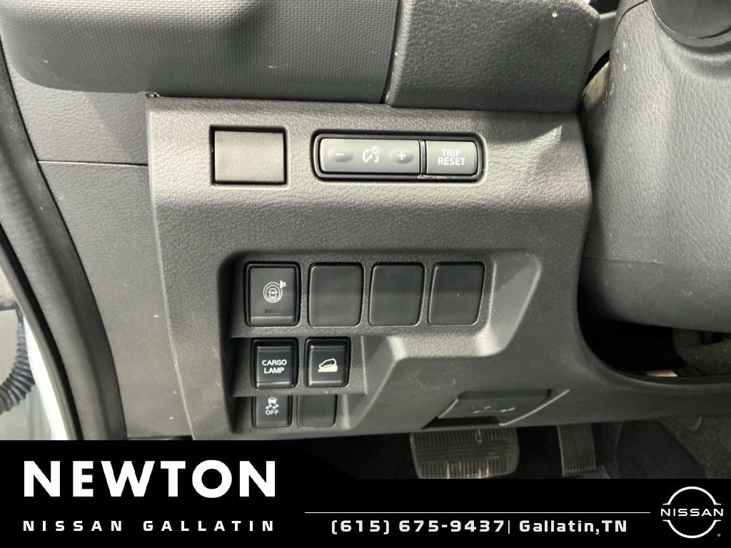Used 2024 Nissan Frontier SV w/ Technology Package AWD/4WD image 31