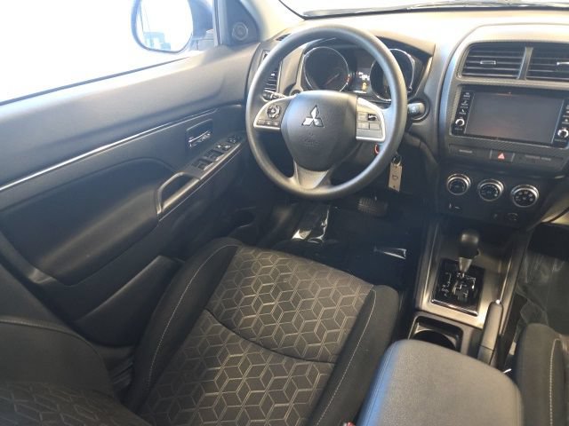 Used 2025 Mitsubishi Outlander Sport ES AWD/4WD image 19