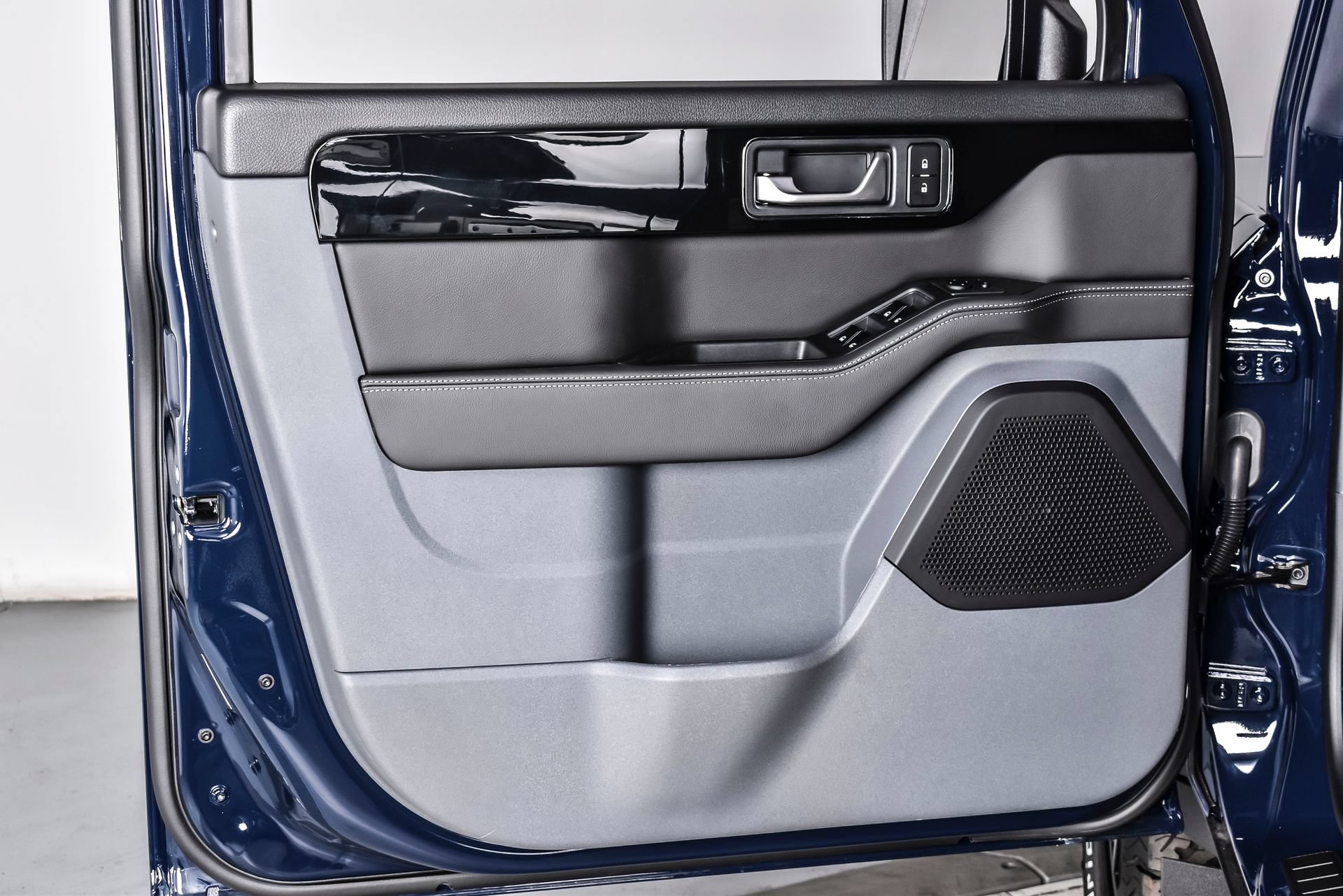 New 2026 INEOS Grenadier AWD/4WD image 13
