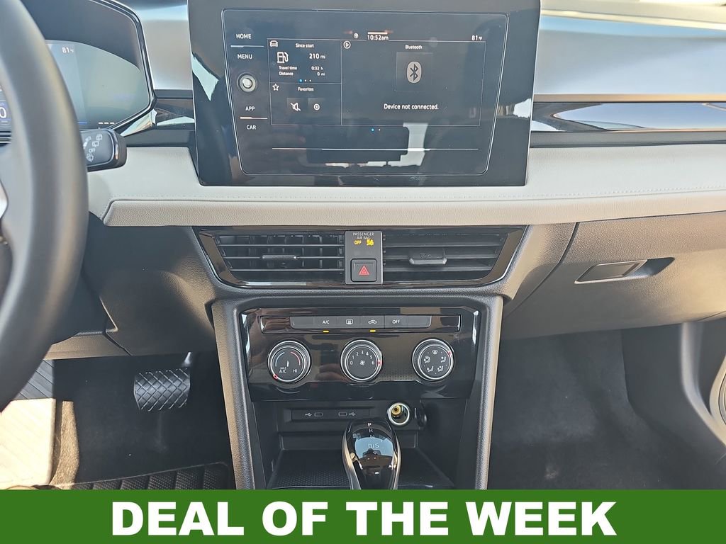 Used 2025 Volkswagen Taos S image 19