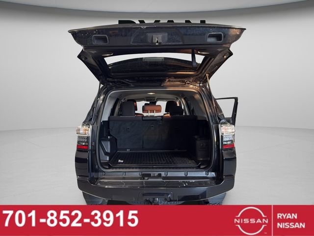 Used 2024 Toyota 4Runner SR5 image 34