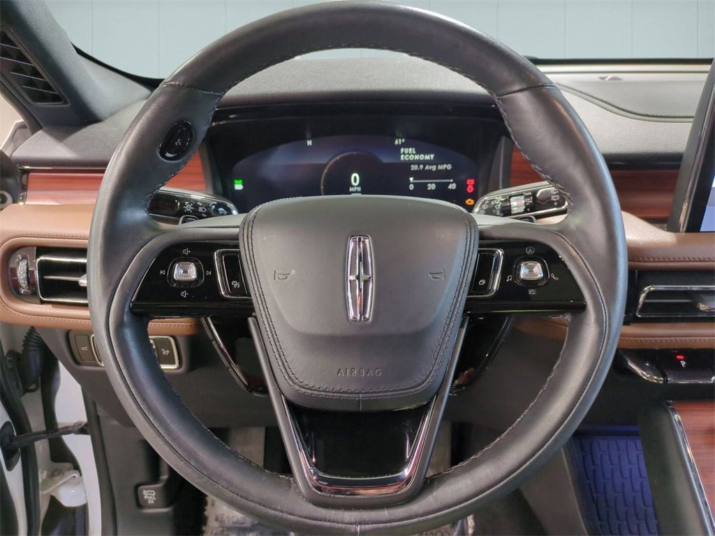Certified 2023 Lincoln Aviator Reserve w/ Equipment Group 201A image 19