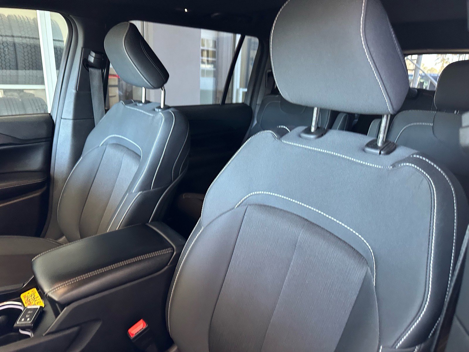 Used 2024 Jeep Grand Cherokee L Laredo w/ Luxury Tech Group I image 23