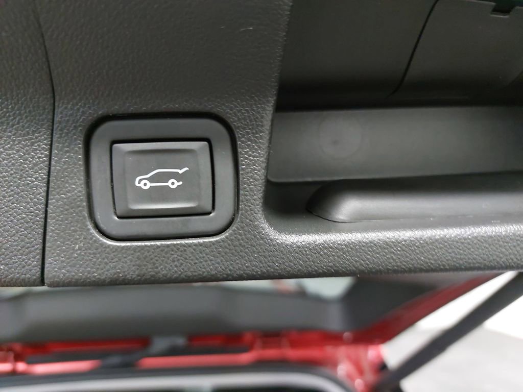 Used 2023 GMC Acadia SLE w/ Driver Convenience Package AWD/4WD image 14