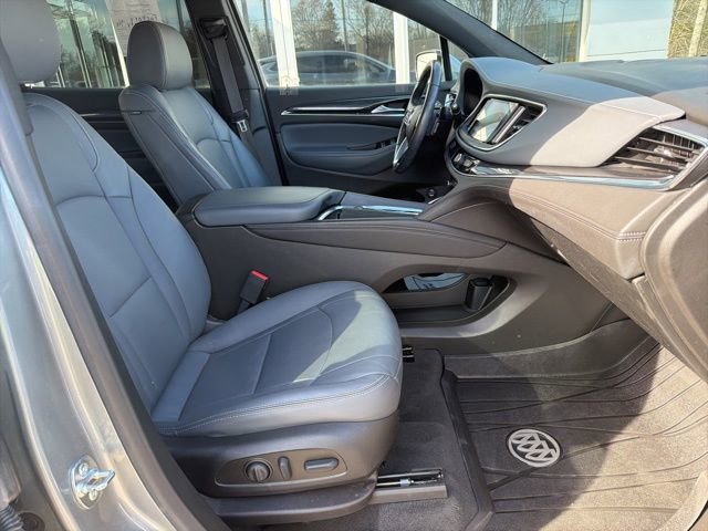 Certified 2024 Buick Enclave Essence w/ Sport Touring Edition FWD image 16