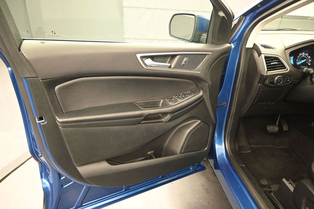 Used 2024 Ford Edge SEL w/ Convenience Package AWD/4WD image 14