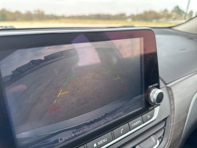 Used 2024 Nissan Altima 2.5 SV image 13