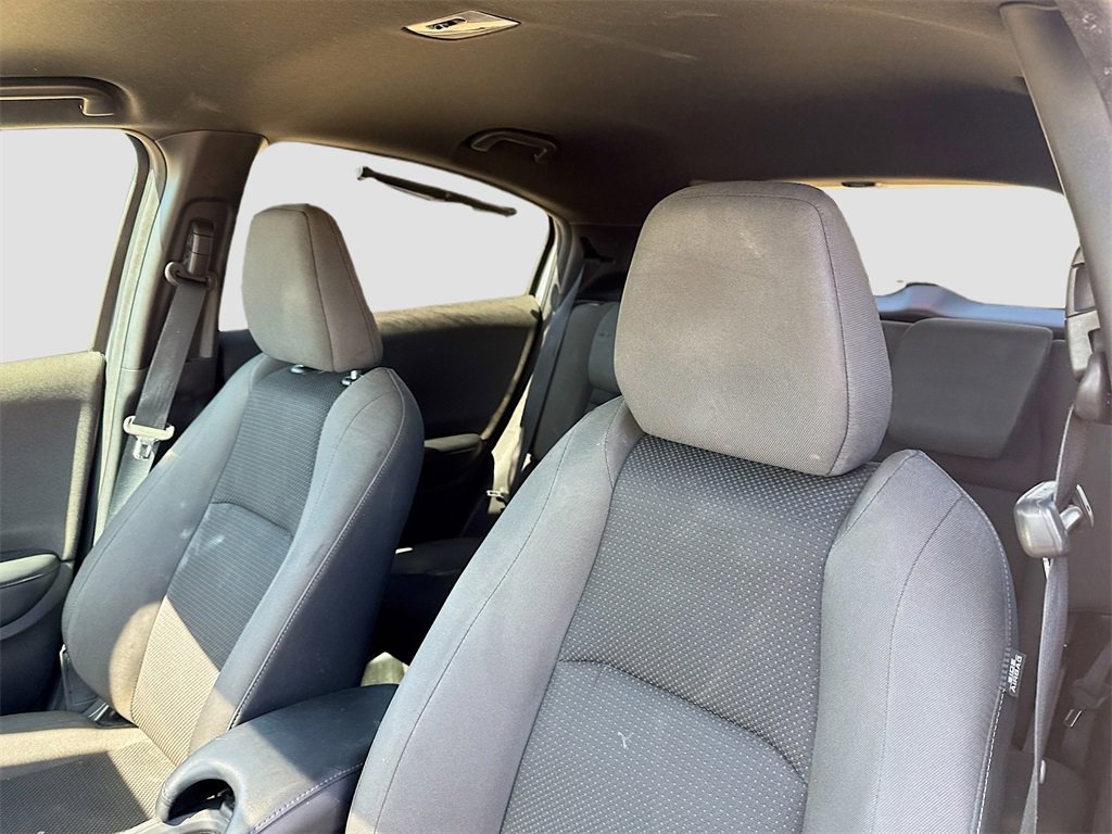 Used 2022 Honda HR-V Sport image 12