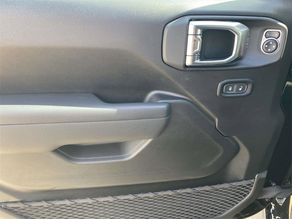 New 2025 Jeep Gladiator Sport image 42