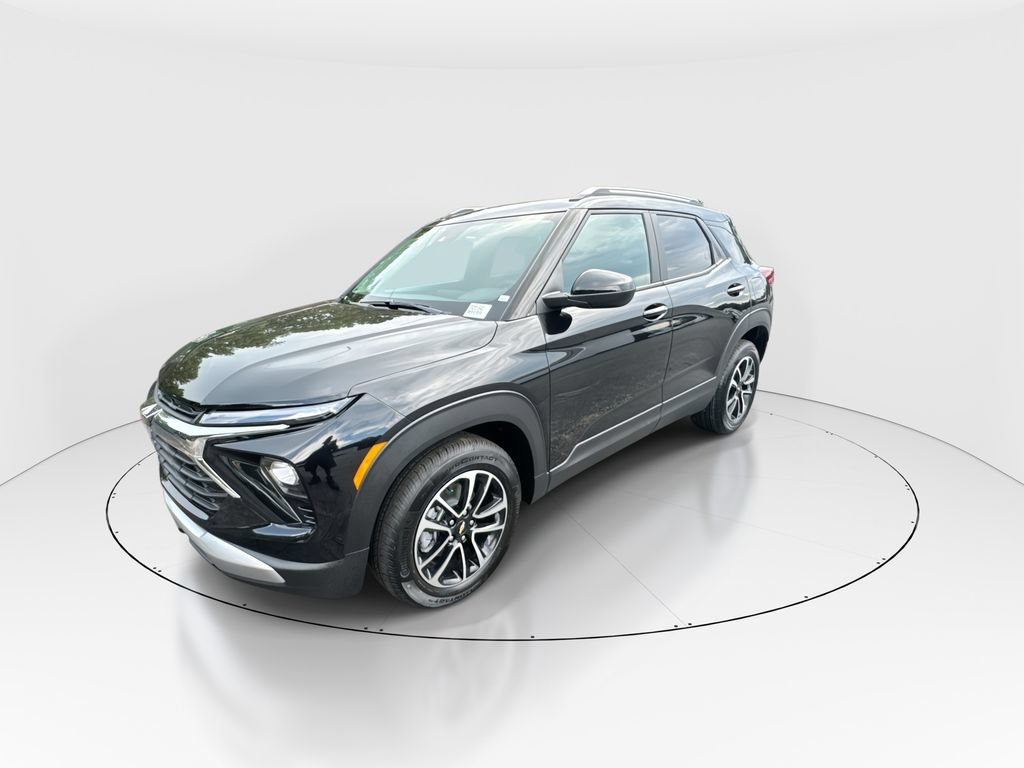 New 2026 Chevrolet TrailBlazer LT w/ LT Cold Weather Package FWD image 4
