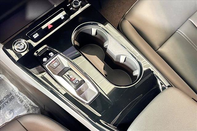 New 2027 Audi Q6 e-tron Premium AWD/4WD image 15