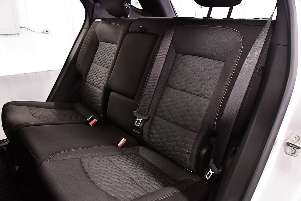 Used 2019 Chevrolet Equinox LT image 28