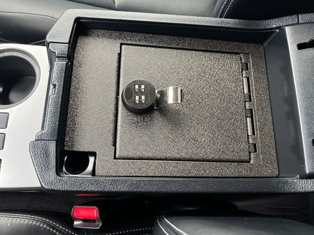 Used 2024 Toyota 4Runner Limited image 17