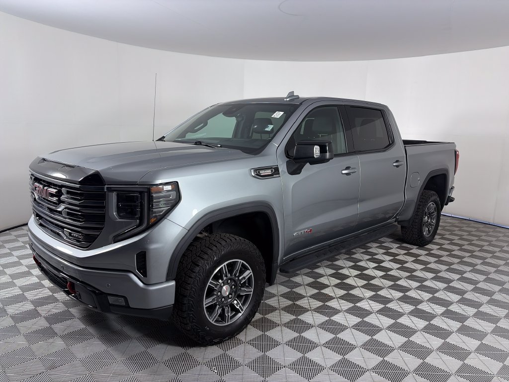 Used 2025 GMC Sierra 1500 AT4 w/ Technology Package AWD/4WD image 3