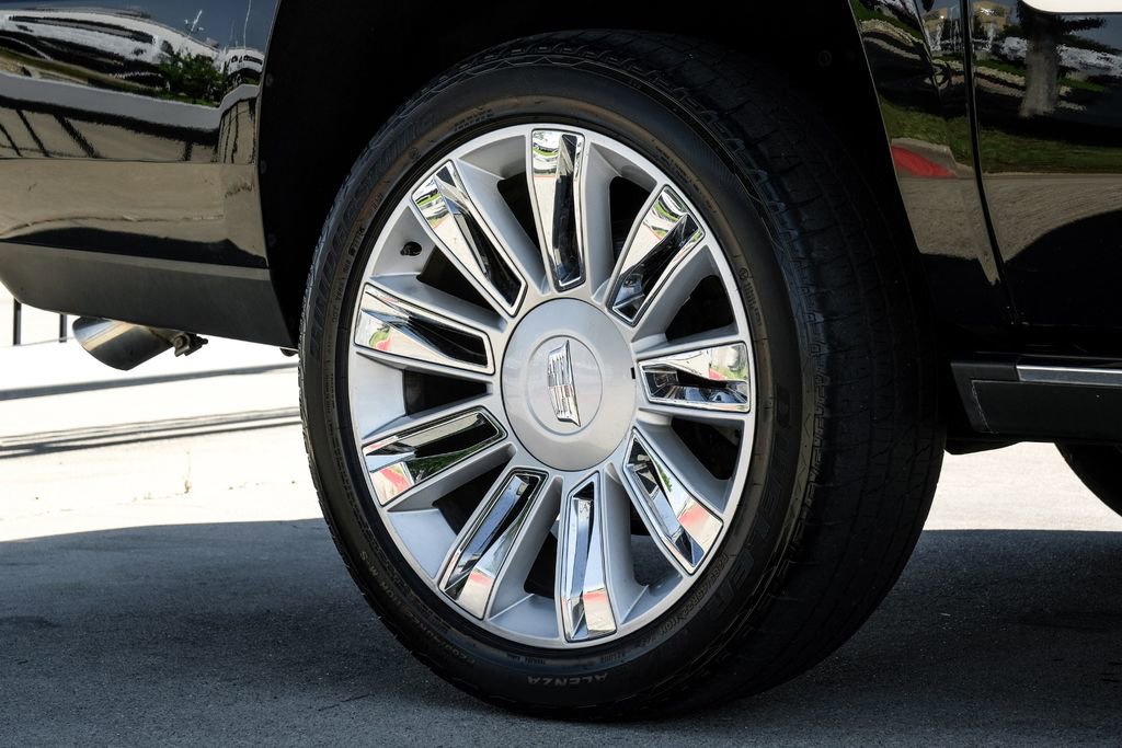 Used 2019 Cadillac Escalade ESV Platinum image 62