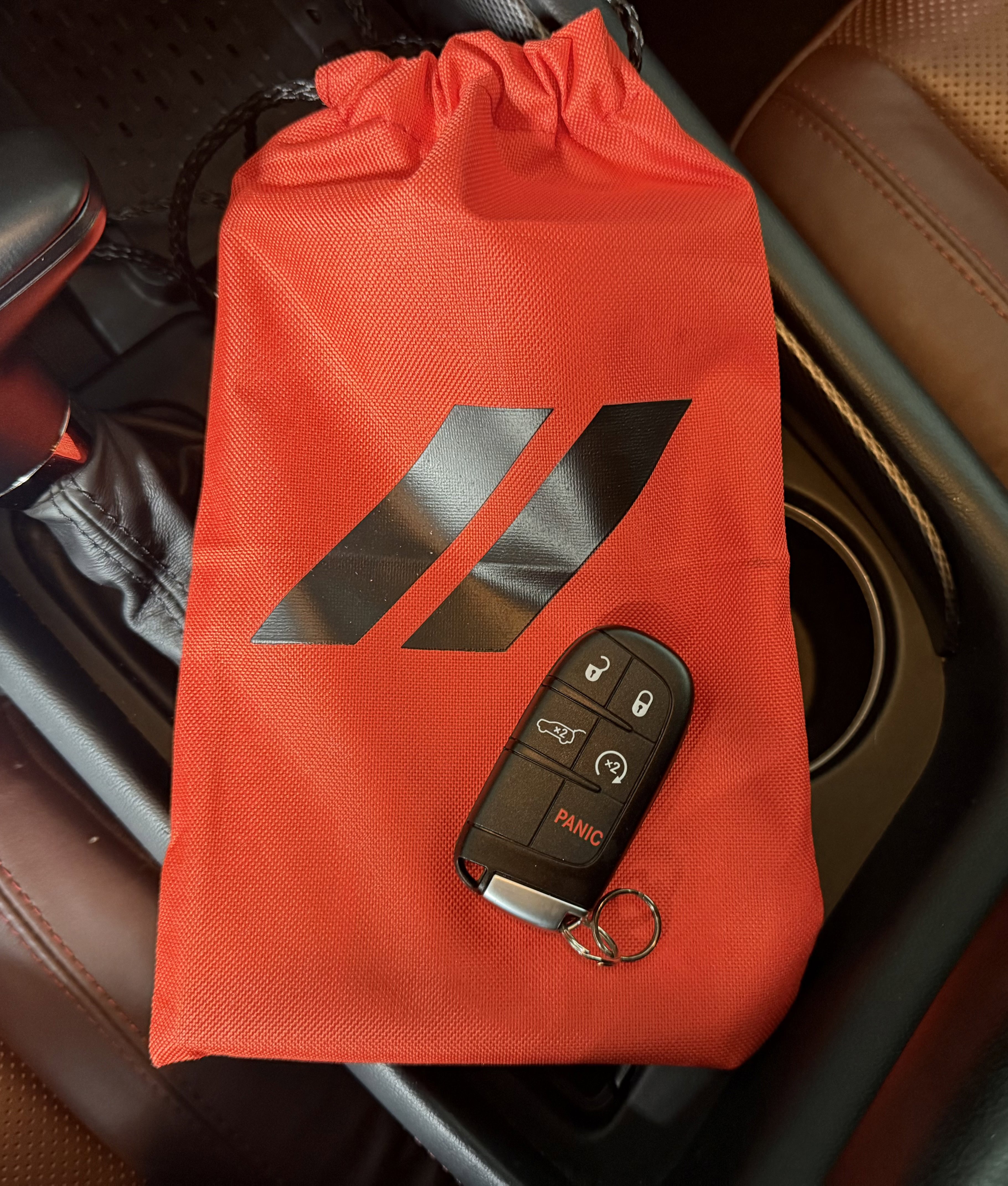 Used 2025 Dodge Durango GT image 22