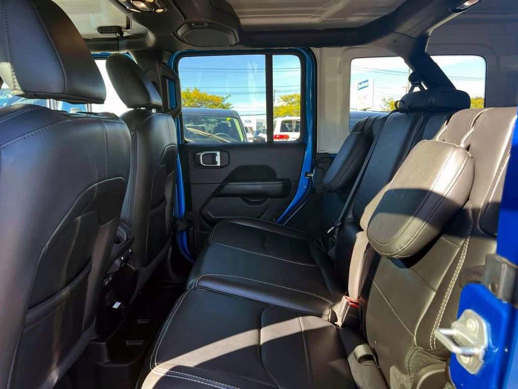 Certified 2023 Jeep Wrangler Unlimited Sahara w/ Cold Weather Group image 11