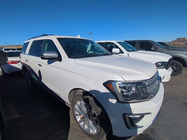 Used 2019 Ford Expedition Platinum image 2