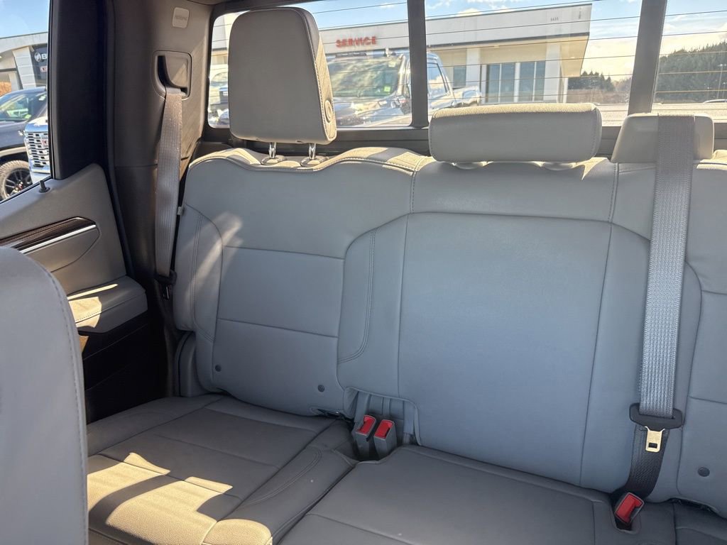 Used 2025 Chevrolet Silverado 1500 RST AWD/4WD image 14