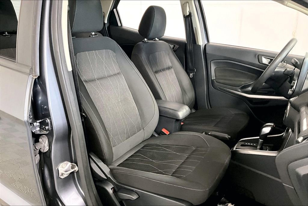 Used 2021 Ford EcoSport SE image 7