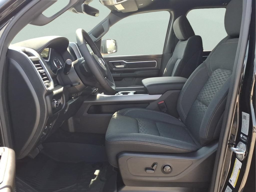 New 2026 RAM 1500 Lone Star AWD/4WD image 9