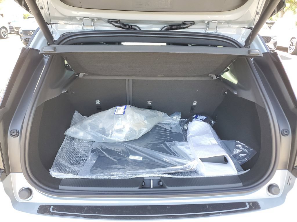 New 2026 Volvo EX30 Plus w/ Protection Package Premier AWD/4WD image 4