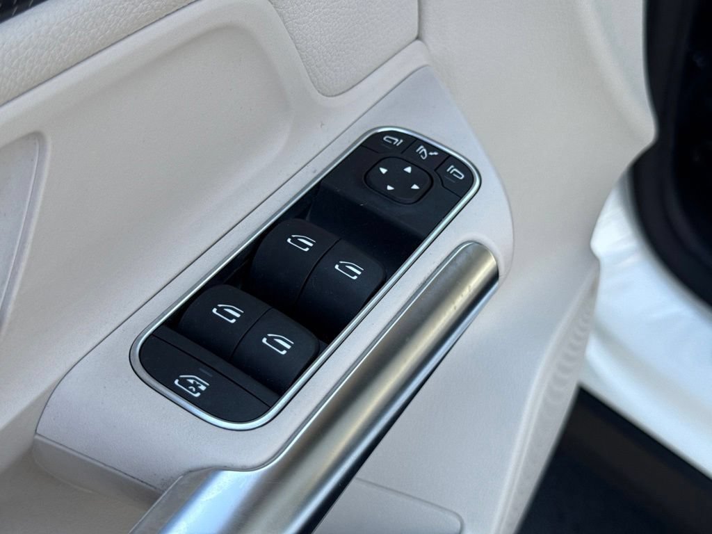 Used 2022 Mercedes-Benz GLA 250 image 19