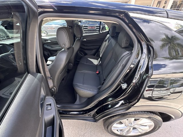 Used 2025 Buick Encore GX Preferred FWD image 29